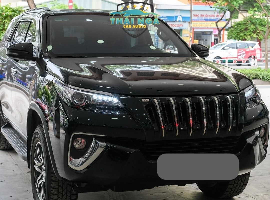MẶT GALANG XE TOYOTA FORTUNER