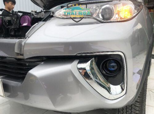 ĐỘ BI LED GẦM AOZOOM XE TOYOTA FORTUNER