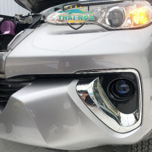 ĐỘ BI LED GẦM AOZOOM XE TOYOTA FORTUNER