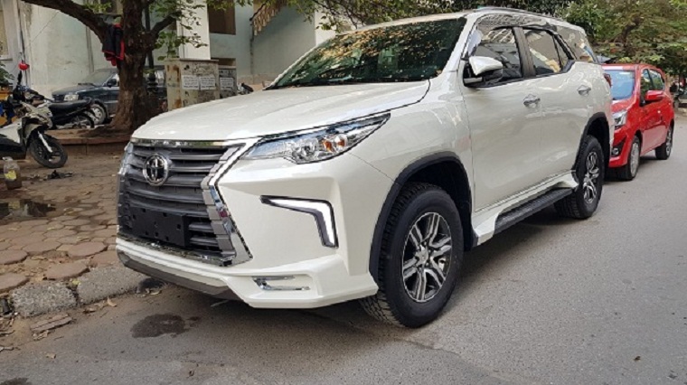 Body kit Fortuner