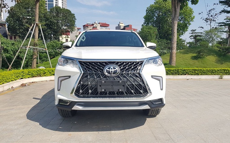 Body kit Toyota Fortuner