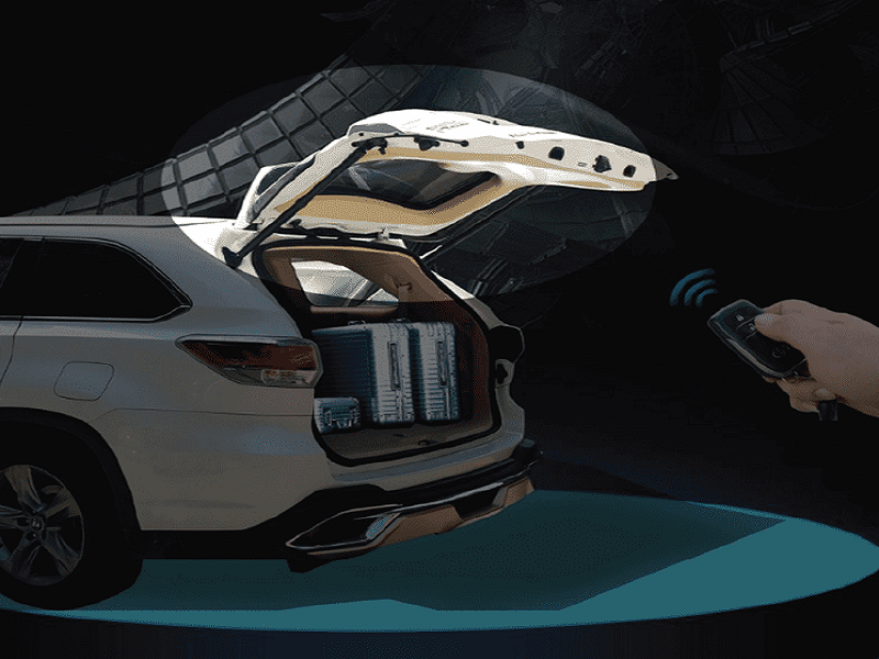 Trải nghiệm quá trình lắp đặt cốp điện ô tô cho chiếc xe mới