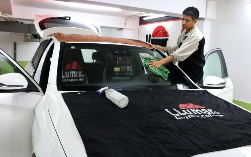 dan-phim-cach-nhiet-llumar dan-phim-cach-nhiet-llumar