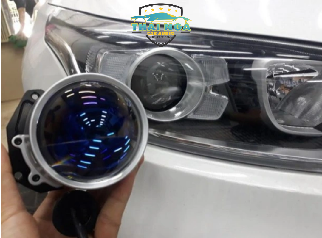 Độ đèn xe ô tô - Giải pháp cải thiện ánh sáng vượt trội
