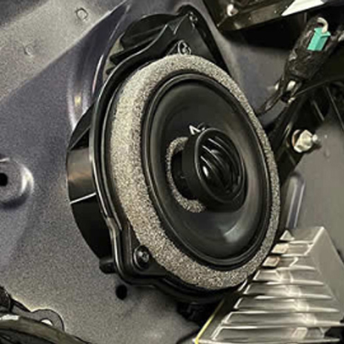 do-am-thanh-o-to-loa-dong-truc-va-loa-thanh-phan-la-gi-2