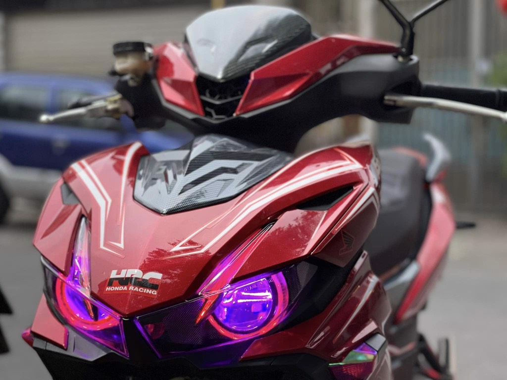 Độ đèn xe máy, tăng cường an toàn, nâng tầm thẩm mỹ