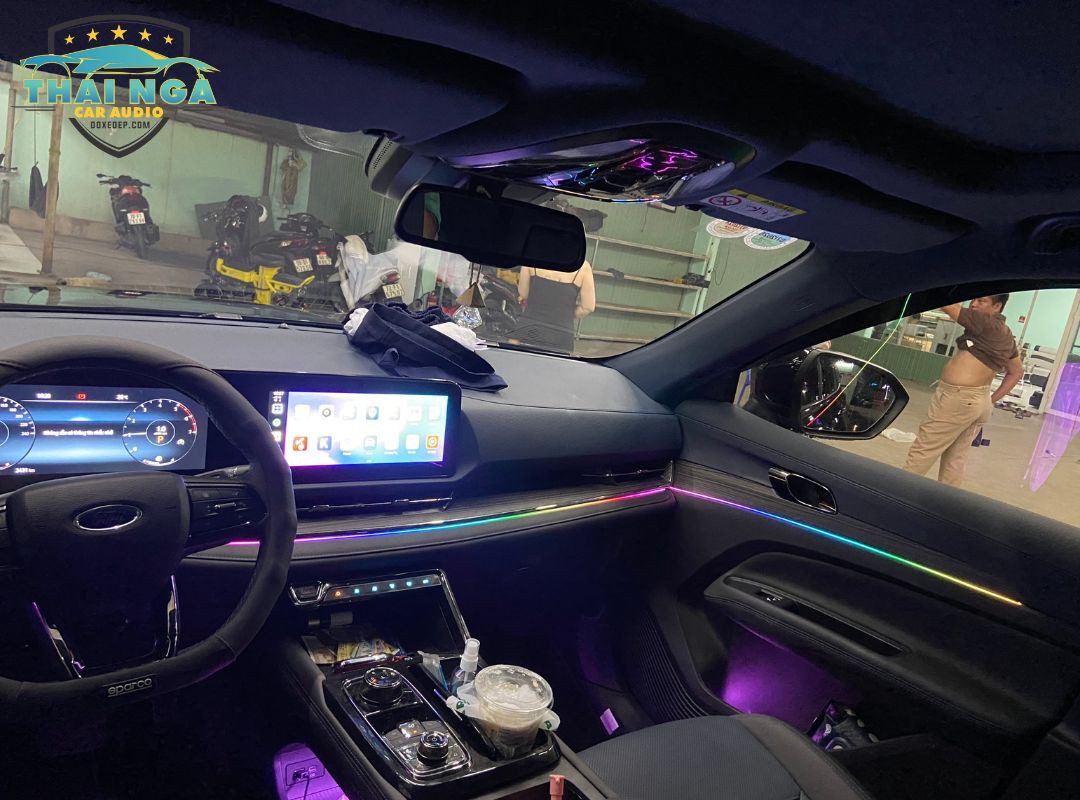 LED nội thất Ford Territory