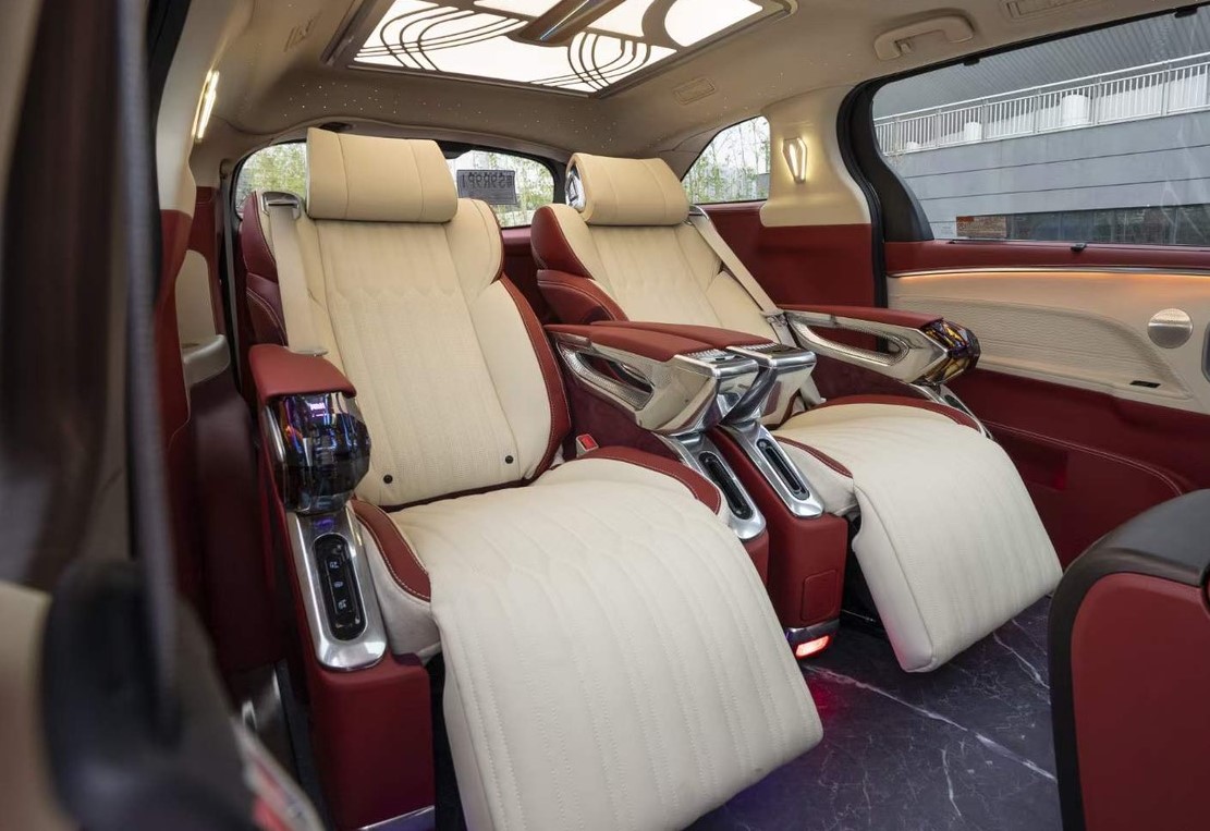 Độ ghế chỉnh điện trên ghế nguyên bản. Địa chỉ độ ghế chỉnh điện uy tín tại TP.HCM