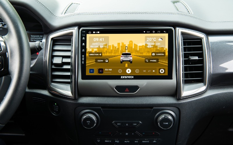 Có nên lắp màn hình DVD android cho ô tô nhà bạn?