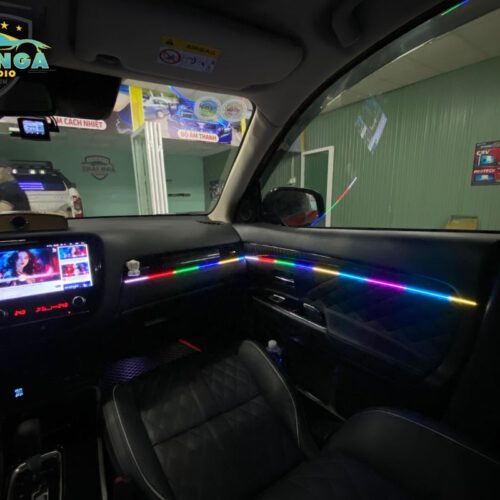 Độ LED nội thất Mitsubishi Outlander 2022