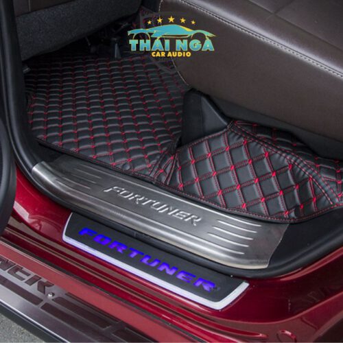 NẸP BƯỚC CHÂN TRONG CÓ ĐÈN