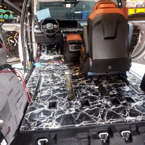 Độ sàn ô tô Carbon cao cấp: Địa chỉ lắp đặt uy tín tại TP.HCM