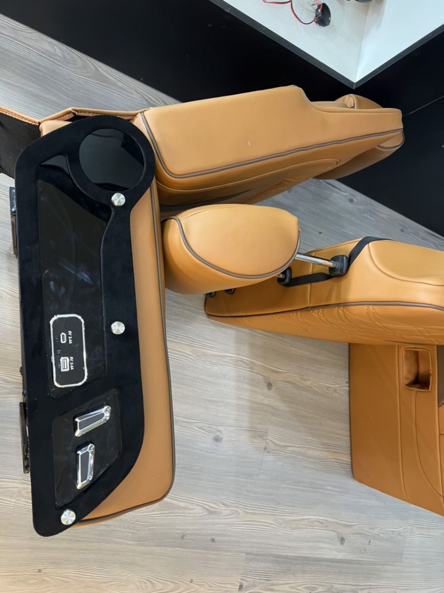 z5703913453743_931dbe73fc37eb09edf7e133bfe613bf